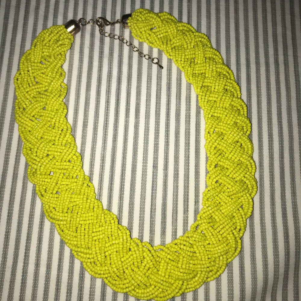 Beautiful and bold bright yellow beads necklace!